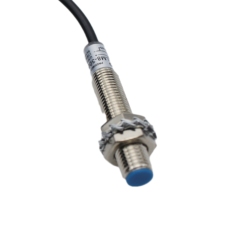 Sensore di prossimità induttivo ottico PNP NC Sensore a infrarossi LM8-3001PB 